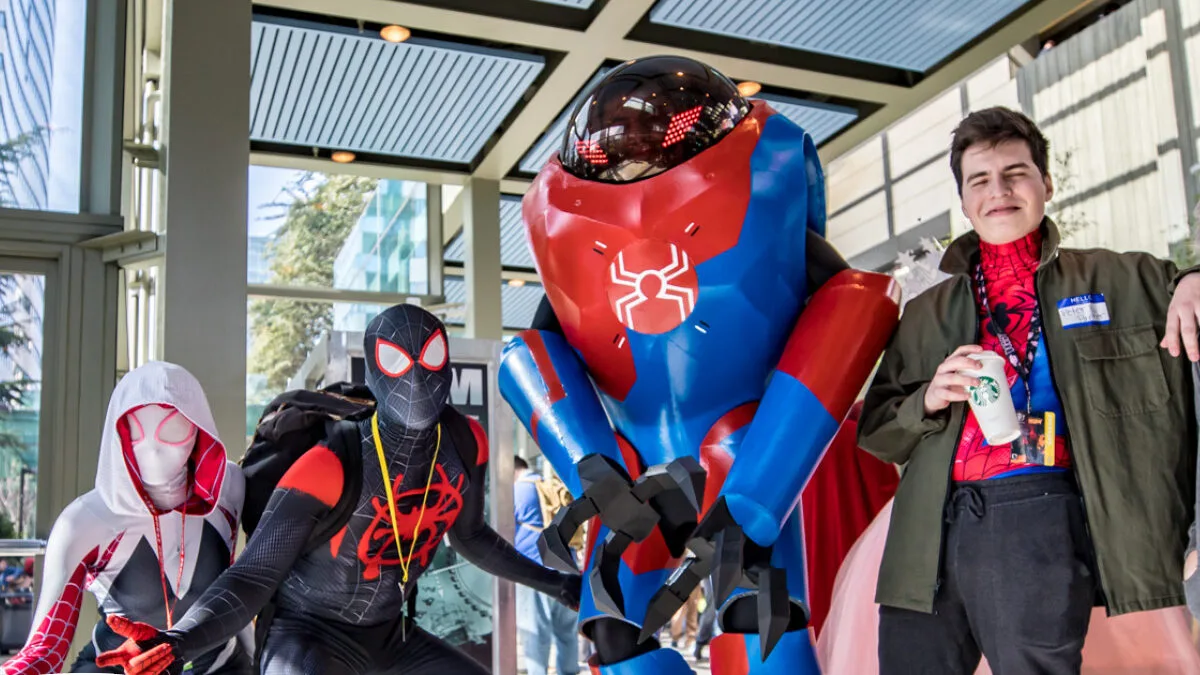Spider-man: Into the Multiverse cosplayers pose together