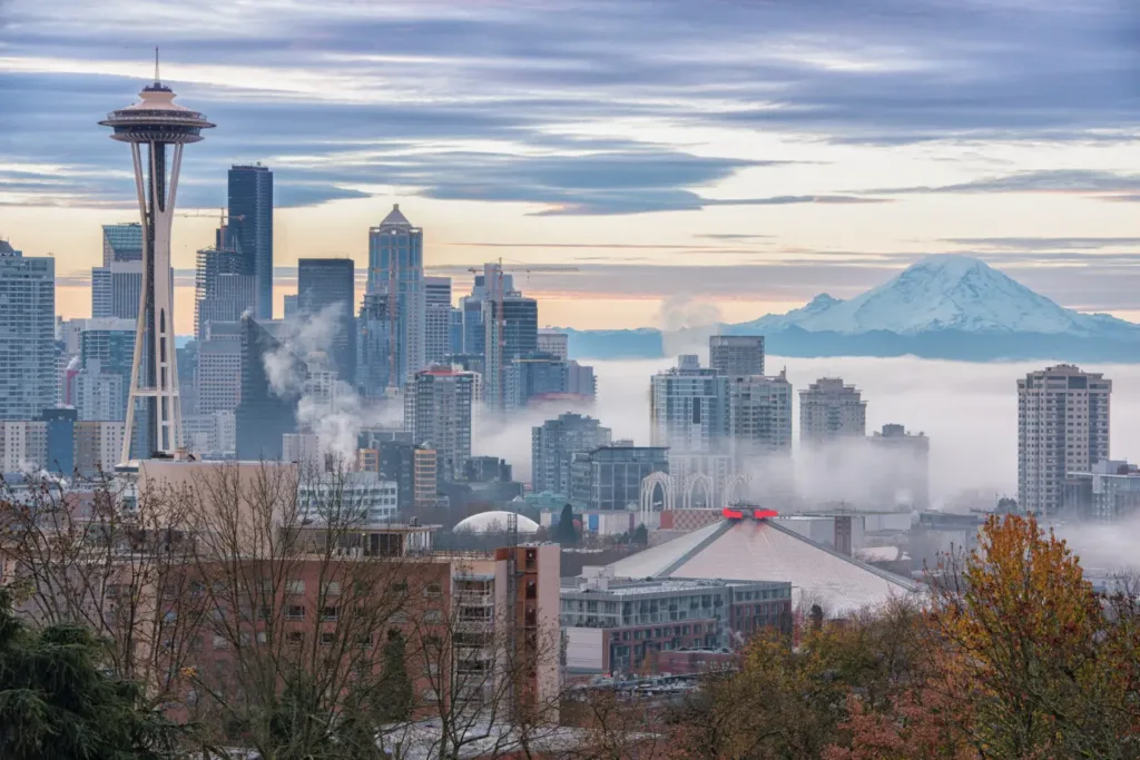 A cloudy view of Seattle from Kerry Park in Queen Anne