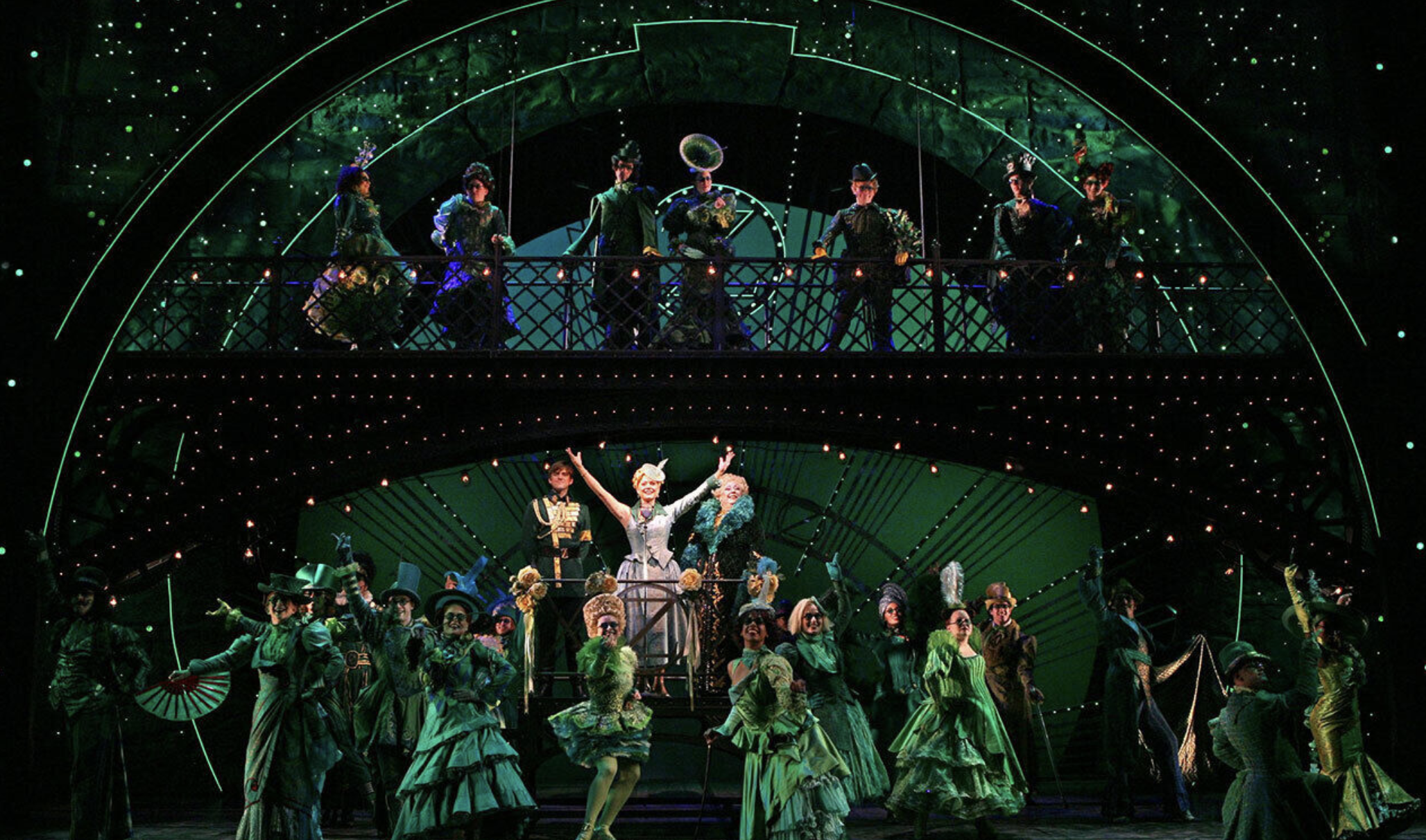 A cast photo of the North American tour of Wicked the Musical.