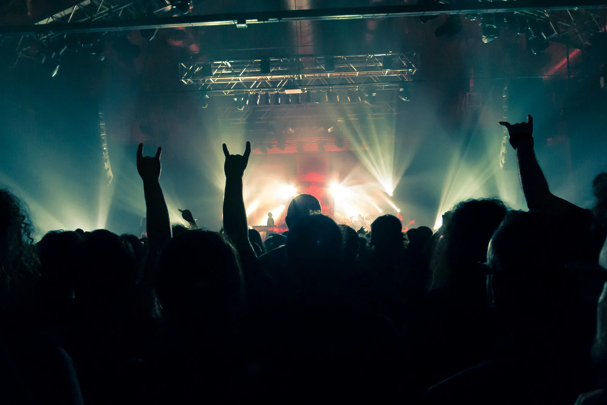 Dark concert