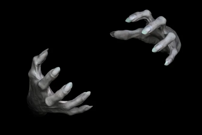 Witchy hands