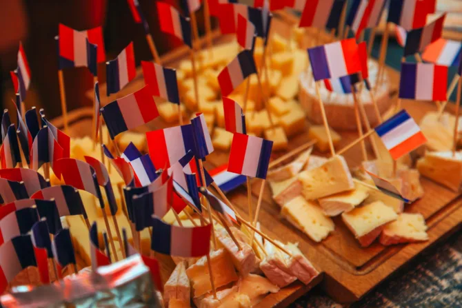 Cheese samples with French flags