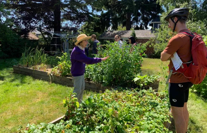 Ballard Edible Garden Tour garden